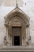 Portal Cathedral of Santa Maria Assunta in Altamura, Apulia, Southern Italy, Italy, Europe