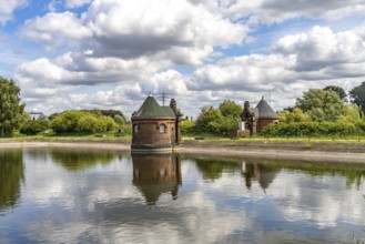 Historic slide gate house and filtration basin, Wasserkunst Kaltehofe, Kaltehofe Island,