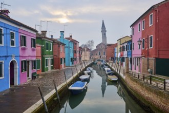 Colorful houses beside the waterway in between 'Riva dei Santi' and 'Fondamenta di Terranova' with