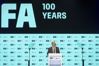 Olaf Scholz, Chancellor of the Federal Republic of Germany (SPD) speaks at the opening gala for 100