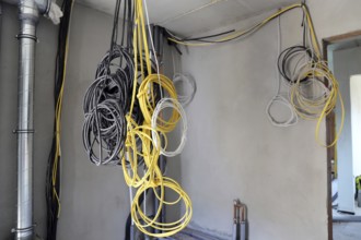 Professional electrical installation on a building shell