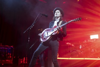 James Bay live on Up All Night Tour at the Columbiahalle in Berlin on 19.01.2025