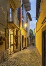 Narrow streets of Bellagio by night, Lake Como, Italy, Europe