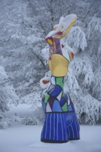 Sculpture Le poète et sa muse - The Poet and his Muse by Niki de Saint Phalle, Nana, colourful,