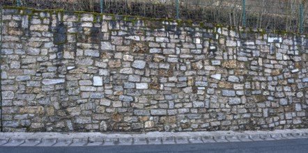 Retaining wall made of natural stone, Egloffstein, Upper Franconia, Bavaria, Germany, Europe