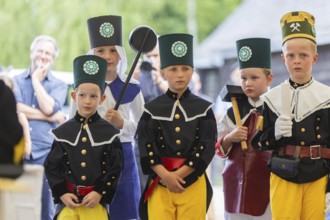 Minister President Michael Kretschmer visits Schneeberg on the occasion of the Mountain Dispute Day