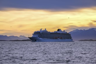 Ushuaia, Tierra del Fuego, Argentina, cruise ship Viking Jupiter in the evening sun in the Beagle