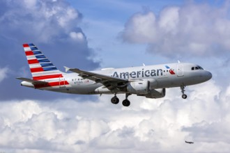 An American Airlines Airbus A319 aircraft with the registration number N753US at Miami Airport,