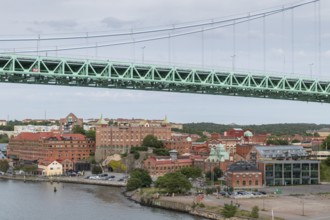 Alvsborgsbron bridge leading to the island of Hesingen (Hisingen), Gothenburg, Sweden, Europe