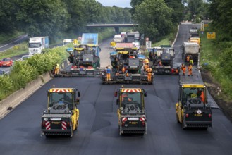 Renewal of the road surface on the A40 motorway between the Kaiserberg junction and Mülheim-Heißen,