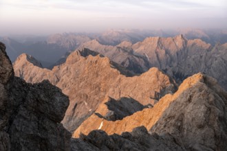 Impressive rocky mountain landscape, steep mountain ridge, Jubiläumsgrat with Alpspitze, mountain