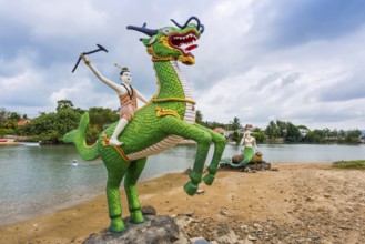 Sculptures at Wat Phra Yai, Buddhist temple, religion, Buddhism, figure, statue, sculpture,