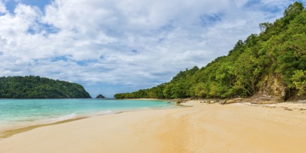 Dream beach on the island of Ko Rot Yai, ocean, landscape, Andaman Sea, lonely, water, snorkelling,