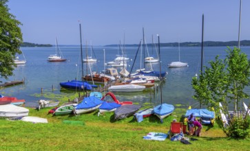 Bathing area on the lakeshore with sailing boats, Seeshaupt, Lake Starnberg, Bavarian Alpine