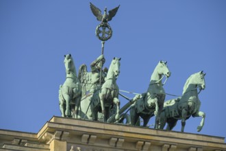 Quadriga, Brandenburg Gate, Pariser Platz, Mitte, Berlin, Germany, Europe