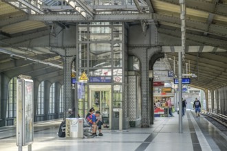 Westkreuz S-Bahn station, Charlottenburg, Berlin, Germany, Europe