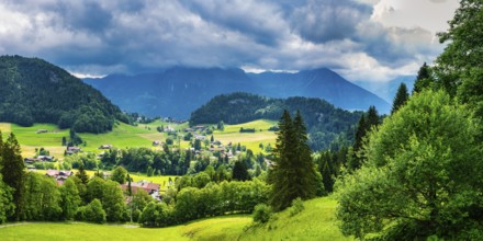 Tiefenbach, behind Entschenkopf, 2043m, Rubihorn, 1957m, and Schattenberg, 1845m, Allgäu Alps,