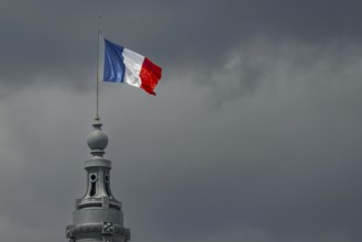 The French national flag, tricolour, on the Grand Palais, Paris, Île-de-France, France, Europe