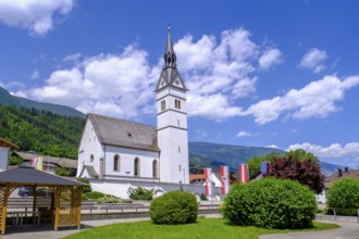 Parish Church of St Peter and St Paul, Vomp, Inntal, Tyrol, Austria, Europe