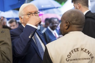 Frank-Walter Steinmeier (President of the Federal Republic of Germany) tasting coffee from Coffee