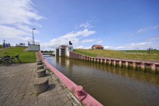 Varel lock with open lock gates in Varel, district of Friesland, Lower Saxony, Germany, Europe