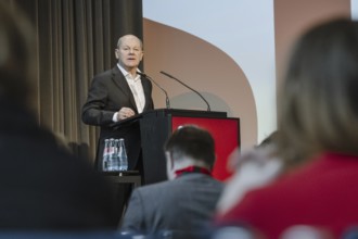 Olaf Scholz (SPD), Federal Chancellor, recorded during his speech at the state representatives'