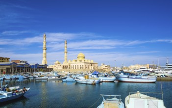 Al Mina Mosque, Hurghada, Red Sea, Egypt, Africa