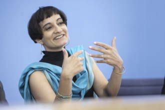 Tahera Ameer, Director of the Amadeu Antonio Foundation, recorded at a press conference at the Haus