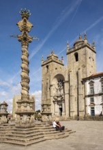 Pillory of Porto, Pelourinho do Porto, and the Porto Cathedral, Sé do Porto, Portugal, Europe