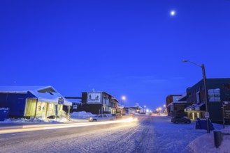 Snowy road, city, cars, buildings, cold, snow, twilight, moonlight, Arctic, Inuit settlement,