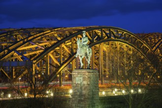 Riding statue, monument, Kaiser Wilhelm II, Hohenzollernbruecke, Cologne, North Rhine-Westphalia,