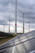 Wind farm and large-scale photovoltaic system, north-east of Bad Wünnenberg, near the village of