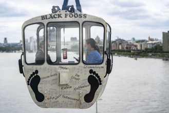 Rhine cable car, cabin above the Rhine, Cologne, North Rhine-Westphalia, Germany, Europe