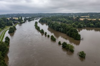 Ruhr flood near Mülheim-Menden, flooded Ruhr floodplains, flood on the Ruhr, after long heavy