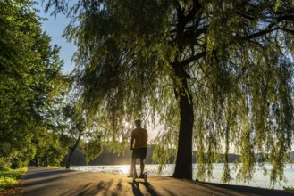 Lake Baldeney, around 14 kilometres around the Ruhr reservoir, summer evening on the eastern shore,