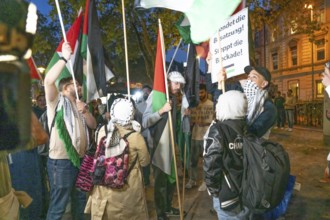 Demonstration by pro-Palestinian activists in Duisburg-Hochfeld, around 110 demonstrators marched