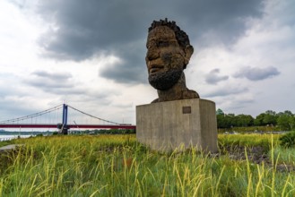 The sculpture Echo of Poseidon, Since 2016, the 10 m high sculpture by Markus Lüpertz has been