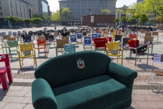 Campaign 1, 000 empty chairs, with which restaurateurs, nationwide, want to draw attention to the