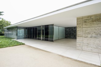 Barcelona Pavilion, reconstructed German pavilion for the 1929 World Exhibition, architect Ludwig