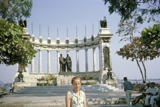 Independence monument Hemiciclo de la Rotonda, Guayaquil, Guayas province, Ecuador, South America