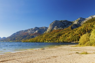 Grundlsee in autumn, salzkammergut, styria, Austria, Europe