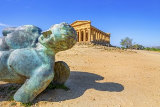 Temple of Concordia, Valley of Temples, Agrigento, Sicily, Italy, Europe