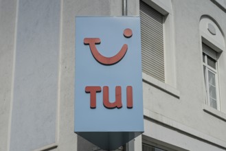 Tui travel agency, Logo, Rüsselsheim, Hesse, Germany, Europe