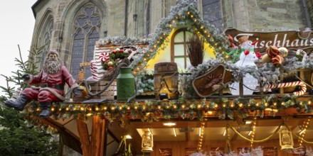 Christmas decorations on a hut at the Christmas market, Soest, North Rhine-Westphalia, Germany,