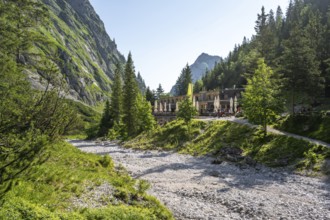 Mountain hut Höllentalangerhütte, mountain landscape in Höllental, Bavaria, Germany, Europe