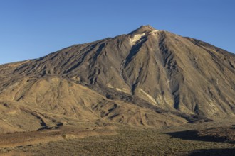 Panorama during the ascent to Alto de Guajara, 2715m, over the Teide National Park, Parque Nacional