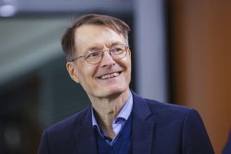 Karl Lauterbach (SPD), Federal Minister of Health, pictured during a cabinet meeting at the Federal