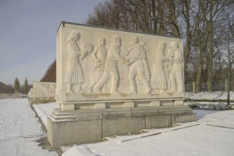 Sarcophagus with stone relief, thanks of the civilian population to the army, Soviet memorial,