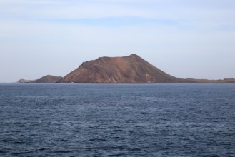 Lobos island former volcano offshore from Corralejo, Fuerteventura, Canary Islands, Spain, Europe