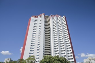 Residential tower block, Zwickauer Damm 12, Gropiusstadt, Neukölln, Berlin, Germany, Europe